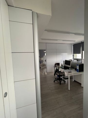 Ufficio in commerciale in Viale Filippo Tommaso Marinetti