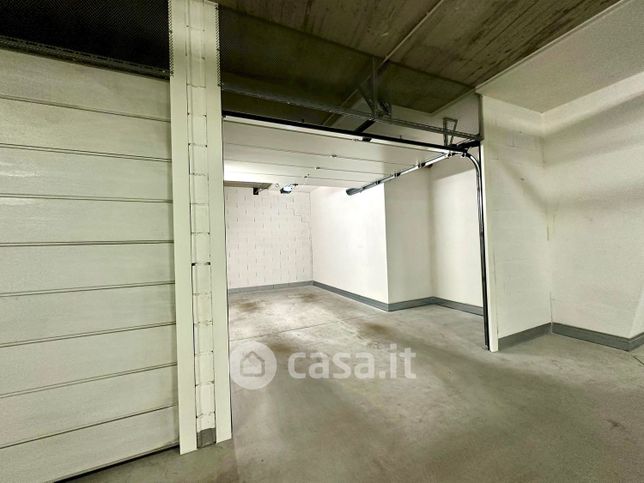 Box/posto auto in residenziale in Via dei Cappuccini