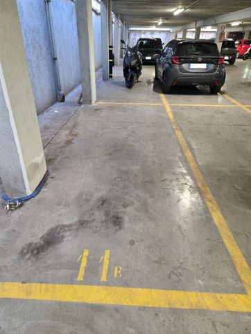 Box/posto auto in residenziale in Via Pietro Marchisio 145