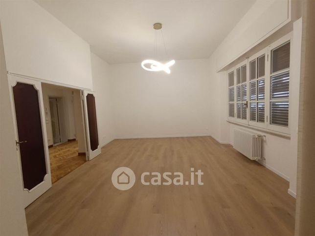 Appartamento in residenziale in Via Trieste