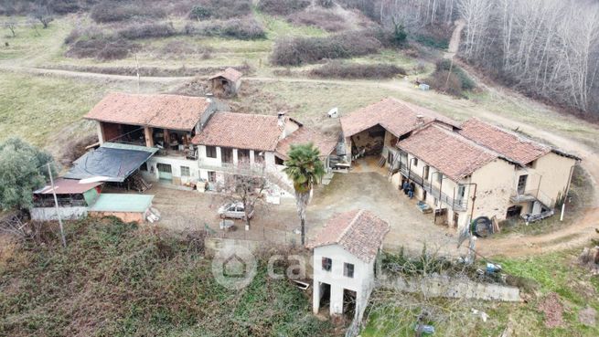 Rustico/casale in residenziale in Strada Canalassa