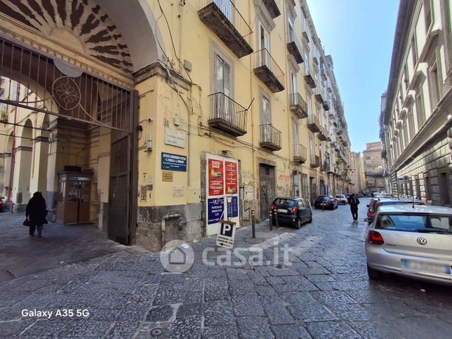 Negozio/locale commerciale in commerciale in Via dei Carrozzieri a Monteoliveto 11