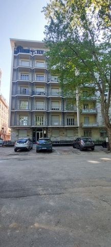 Appartamento in residenziale in Via F.lli Rosselli 16