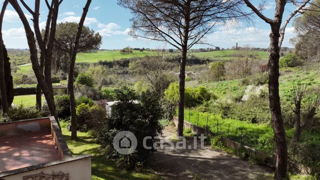 Appartamento in residenziale in Via di Grottarossa