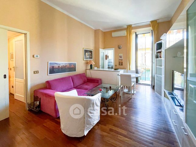 Appartamento in residenziale in Via Legnone