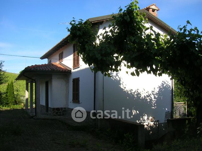 Casa indipendente in residenziale in cavour