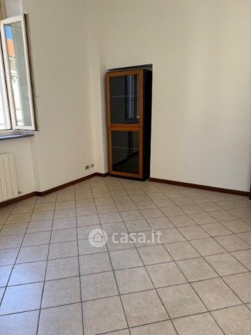 Appartamento in residenziale in Via Como 26