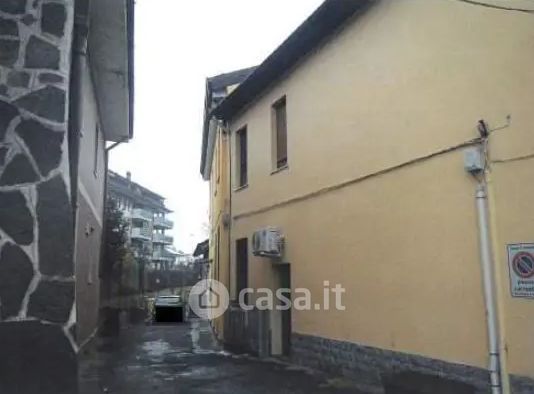 Appartamento in residenziale in Via Volturno 41