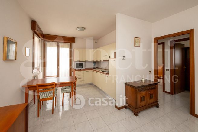 Appartamento in residenziale in Via Carrubbio 26