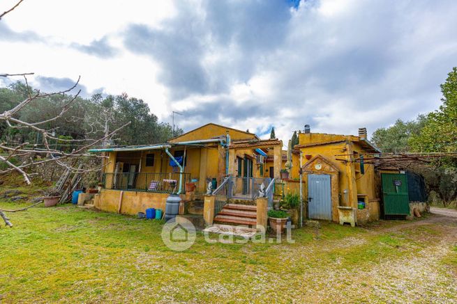 Casa indipendente in residenziale in Loc. Monte PÃ²