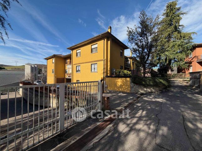 Appartamento in residenziale in Via Settefonti 3