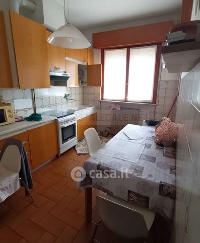 Appartamento in residenziale in Via G. Bazzini 25