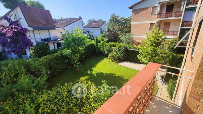 Appartamento in residenziale in Via Giorgini 15