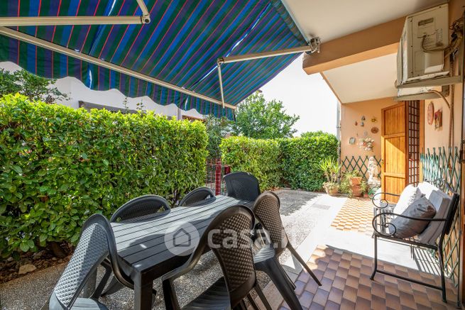 Villetta a schiera in residenziale in Via dei Pini