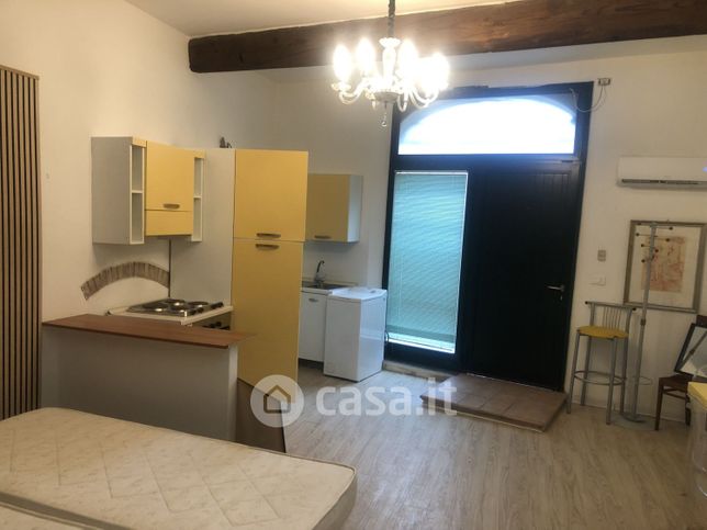 Appartamento in residenziale in Via Montebello 109