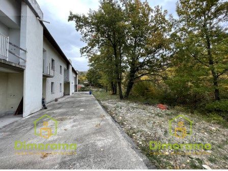 Terreno agricolo in commerciale in Via della Cà Rossa