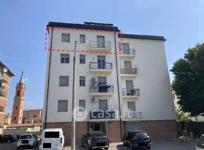 Appartamento in residenziale in Via Alberelli 1