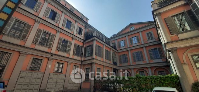 Appartamento in residenziale in Via accademia albertina