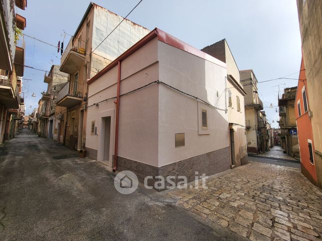 Casa indipendente in residenziale in Via XX Settembre 50