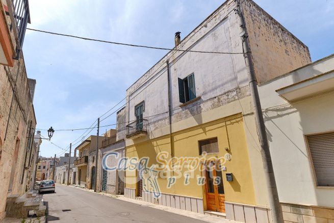 Casa indipendente in residenziale in Via capranico