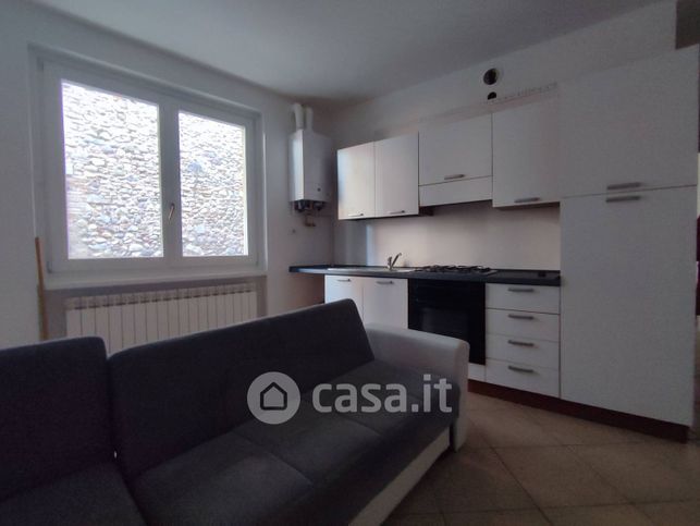 Appartamento in residenziale in Via Malvezzi