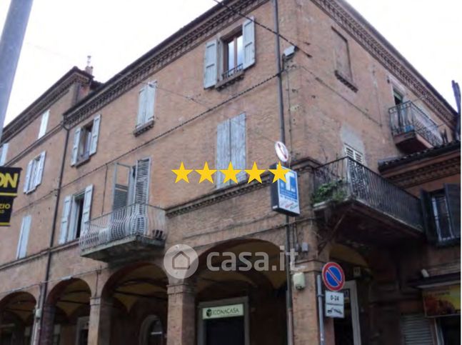 Appartamento in residenziale in Via Giuseppe Massarenti