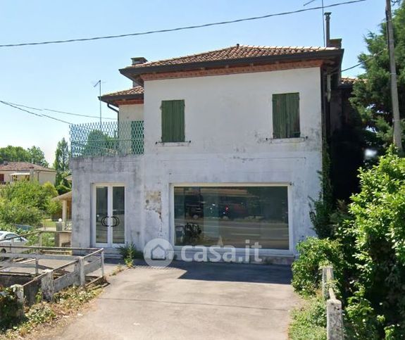 Casa indipendente in residenziale in Via Guglielmo Marconi 107