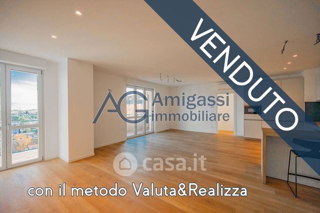 Appartamento in residenziale in Via F. Corridoni 42