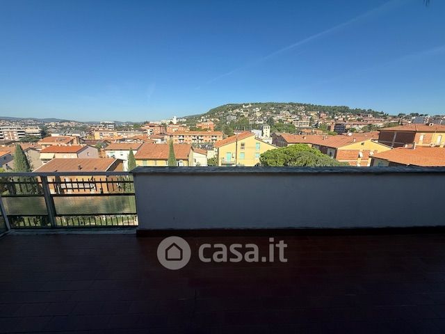 Attico/mansarda in residenziale in Via Gioacchino Rossini