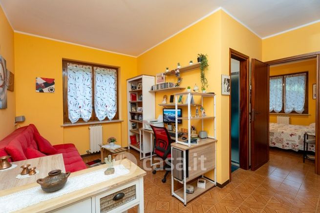 Appartamento in residenziale in Via Piane 14