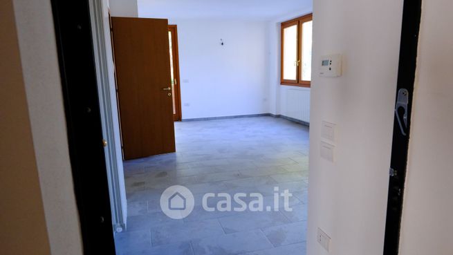 Appartamento in residenziale in Via Milano 15