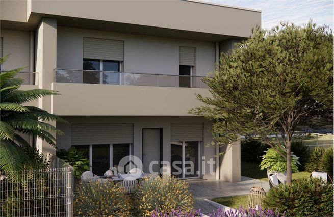 Villetta a schiera in residenziale in Via Milano 15