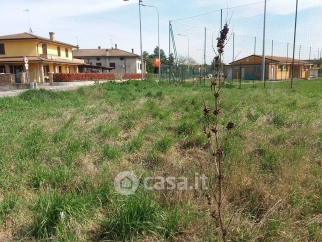 Terreno edificabile in residenziale in Strada Carobio