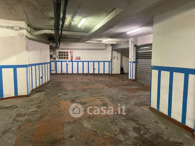 Garage/posto auto in residenziale in Via Mario Fioretti 14