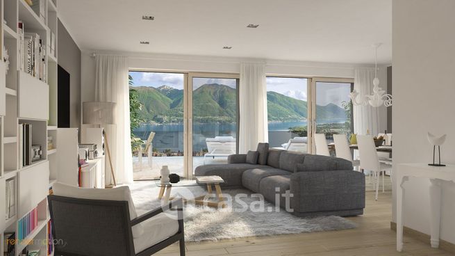 Casa bi/trifamiliare in residenziale in Via Roma