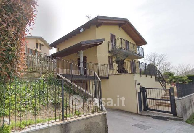 Appartamento in residenziale in Via Malpensata 5