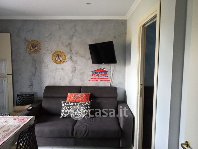 Appartamento in residenziale in Via Dottor Carbone