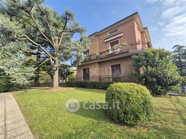 Villa in residenziale in Via Mario Marcazzan