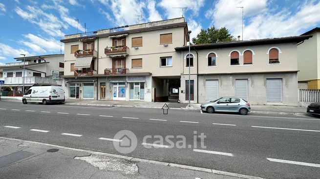 Terreno edificabile in residenziale in Via E. Valentinis 58