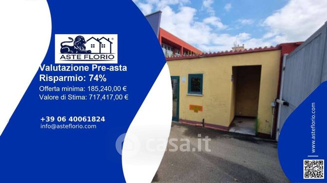 Capannone in commerciale in Via Provinciale Francesca Nord