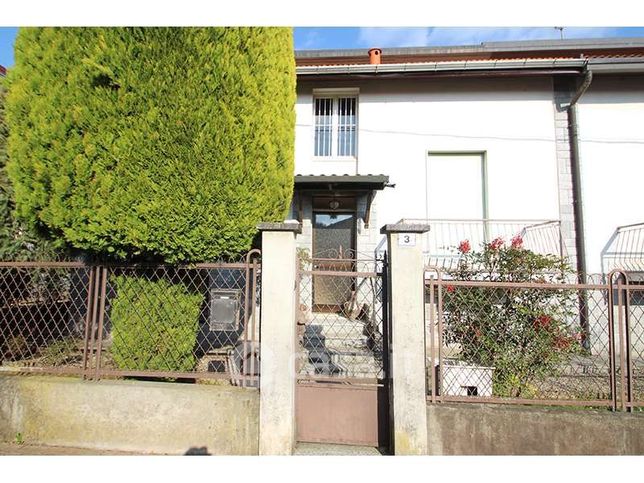 Appartamento in residenziale in Via Giovanni Pascoli 3