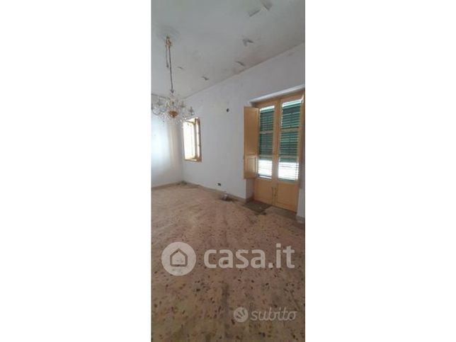 Appartamento in residenziale in Via Giuseppe Crispi 77