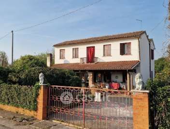 Casa indipendente in residenziale in Via San Rocco
