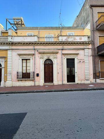 Casa indipendente in residenziale in Corso Vittorio Emanuele 31