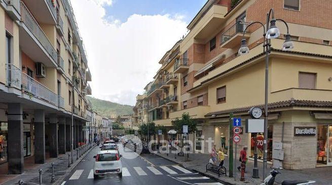 Garage/posto auto in residenziale in Via Vincenzo Iaccarino 4