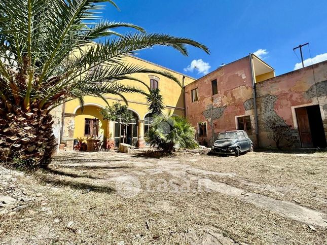 Rustico/casale in residenziale in Via Leone XIII 4