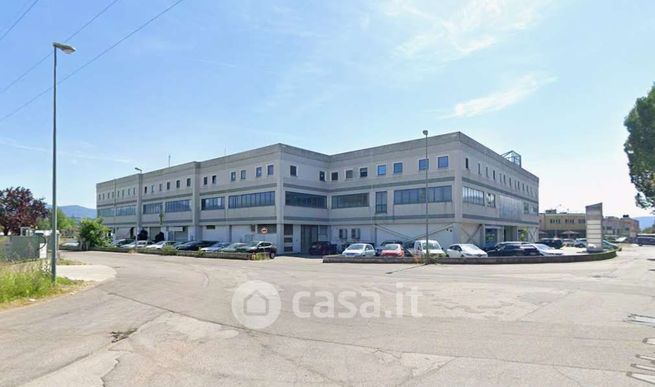 Ufficio in commerciale in Via Aldo Bartocci