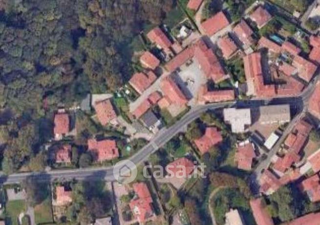 Appartamento in residenziale in Via Lambro