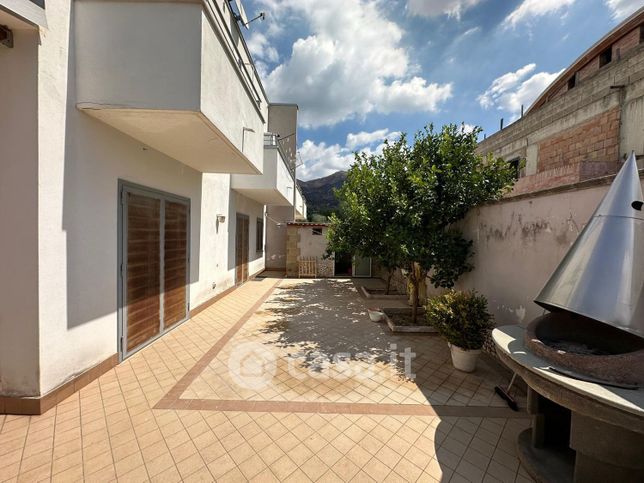 Villa in residenziale in Via Ponte Piazza