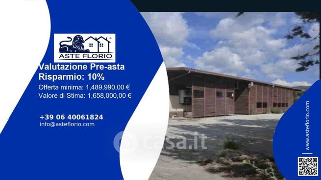 Capannone in commerciale in Via del Casale Paoloni